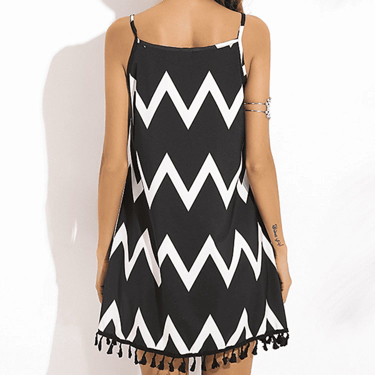 Vestido Curto Solto Alça Fina