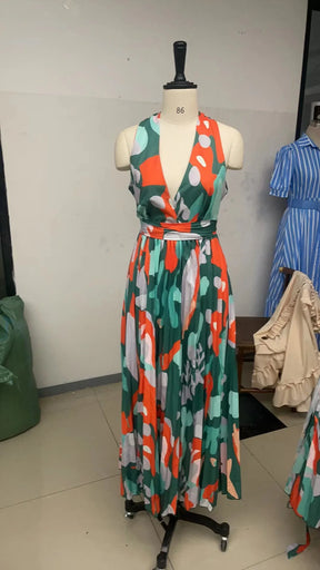 Vestido Longo Feminino com Decote em V e Fenda
